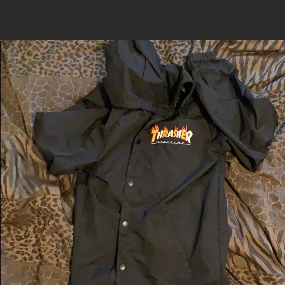 Hooded nylon M Thrasher button up jacket